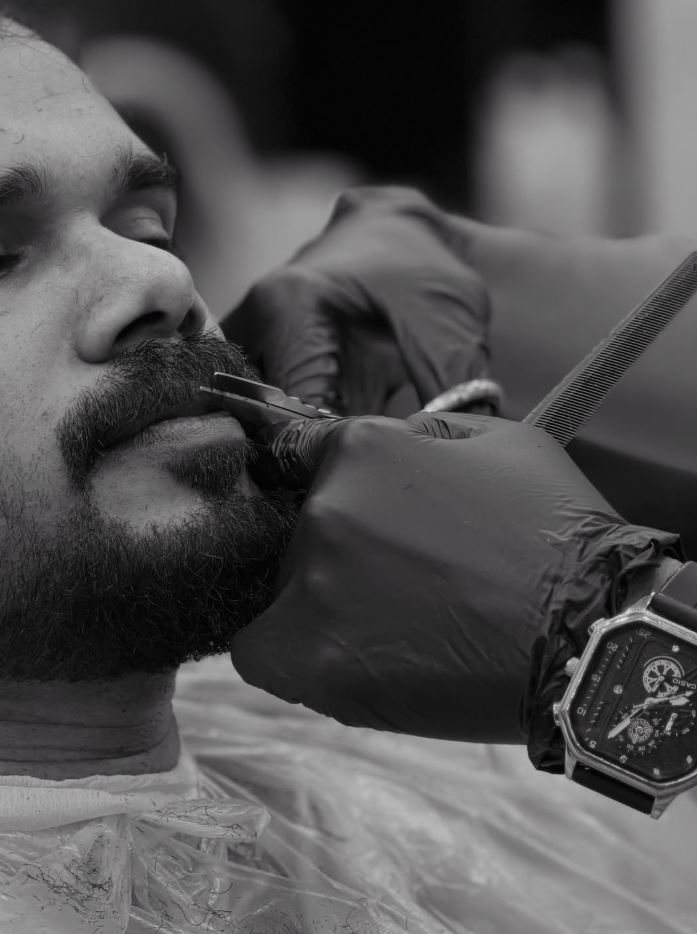 A beard line-up being finished at Telal Liwa